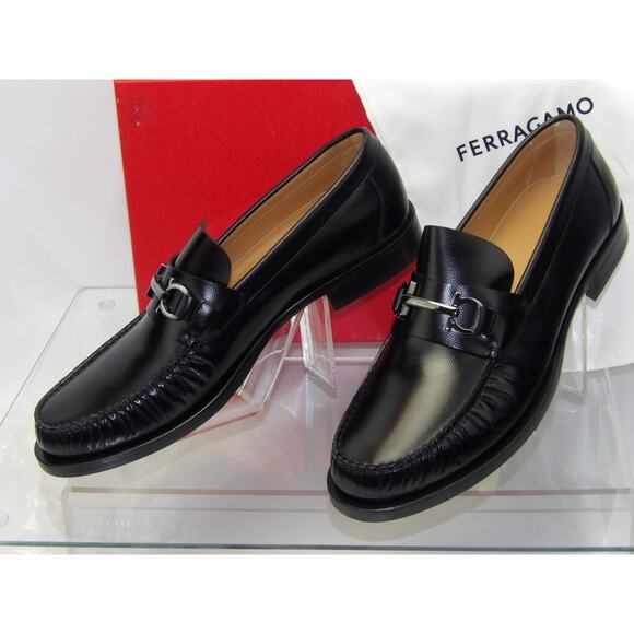 NIB FERRAGAMO BLACK LEATHER FORT GANCINI BIT LOGO LOAFERS 12 E ITALY main image 8